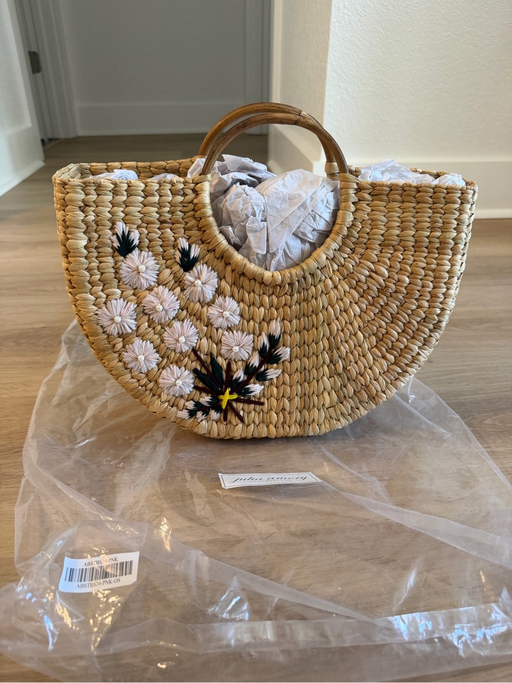 NWT Julia Amory Wicker Bag